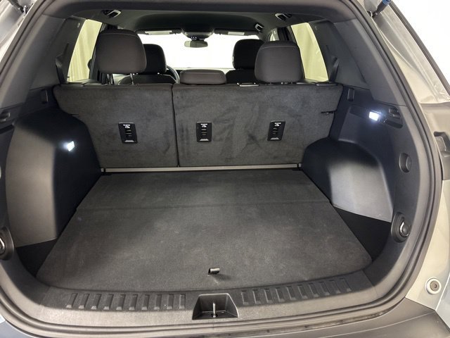 Used 2026 Chevrolet Equinox LT FWD image 12