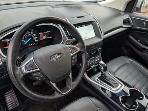 Used 2018 Ford Edge SEL w/ Equipment Group 201A image 28