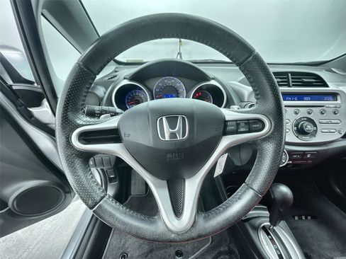 Used 2011 Honda Fit Sport image 18