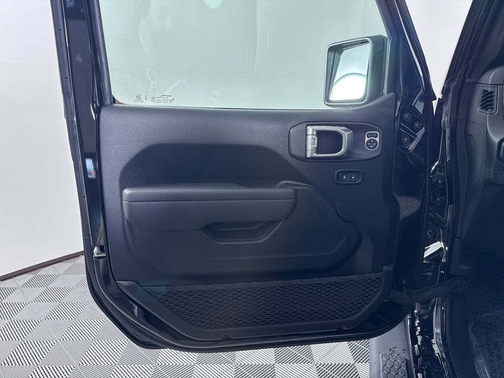 New 2026 Jeep Wrangler Unlimited Sport AWD/4WD image 31