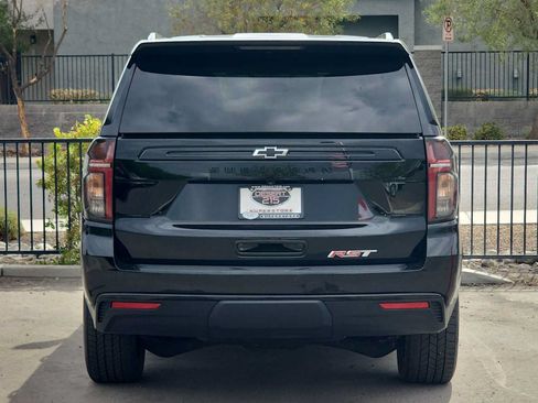 Used 2024 Chevrolet Suburban RST AWD/4WD image 7