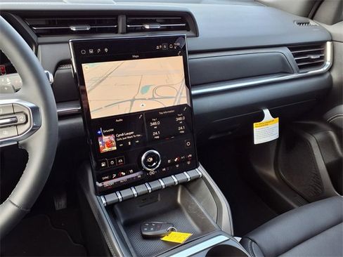 New 2026 GMC Terrain Elevation w/ Elevation Premium Package image 4