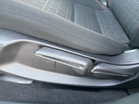 Used 2024 Honda HR-V Sport image 12