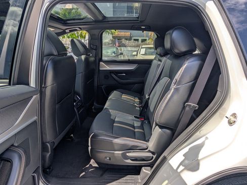 Used 2025 MAZDA CX-90 3.3 Turbo S w/ Premium Package image 13