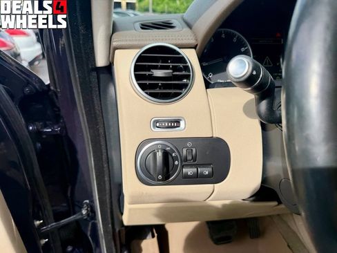 Used 2015 Land Rover LR4 HSE AWD/4WD image 15
