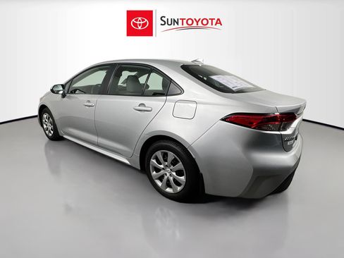Used 2026 Toyota Corolla LE FWD image 6
