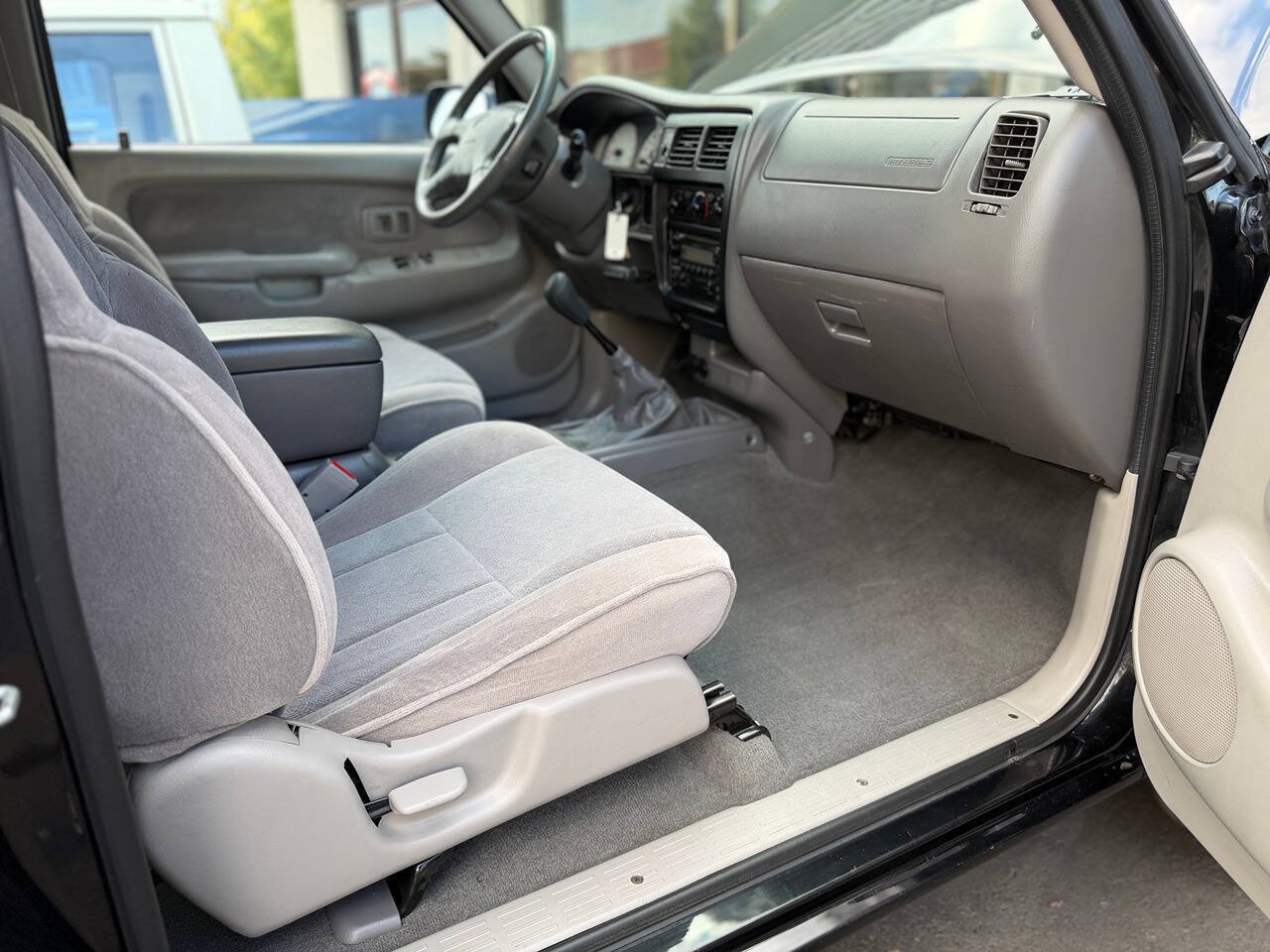 Used 2001 Toyota Tacoma S-Runner RWD image 94
