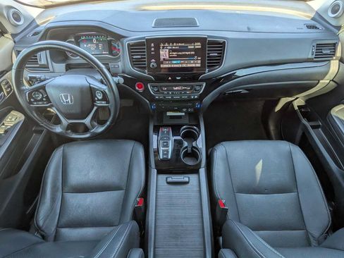 Used 2020 Honda Pilot Elite image 24