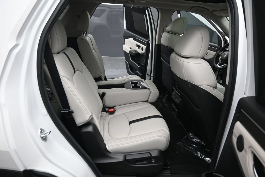 New 2026 Honda Pilot Touring image 33