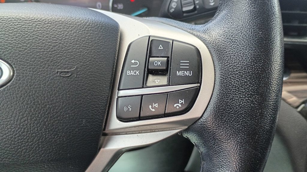 Used 2021 Ford Explorer Limited w/ Equipment Group 301A RWD image 30