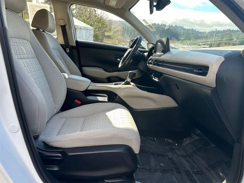 Used 2024 Honda HR-V LX image 13