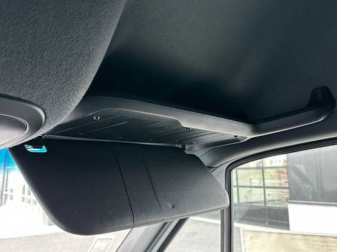 Used 2024 Mercedes-Benz Sprinter 2500 image 31