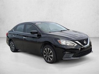 Used 2017 Nissan Sentra SV video 3