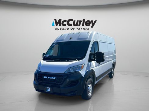 Used 2023 RAM ProMaster 2500 FWD image 9