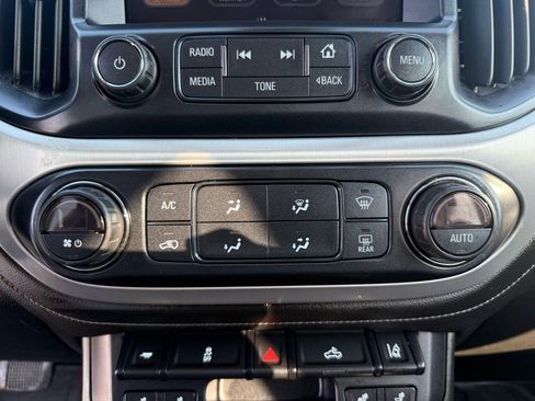 Used 2017 GMC Canyon SLT w/ Driver Alert Package image 22