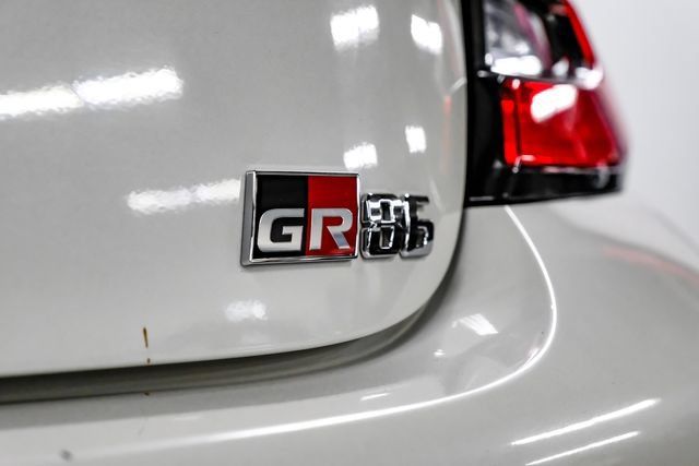 Used 2022 Toyota GR86 Premium w/ ALL Weather Mat Package (TMS) RWD image 51
