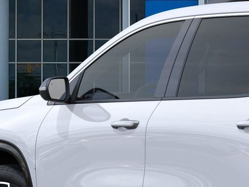 New 2026 Chevrolet Traverse High Country FWD image 12