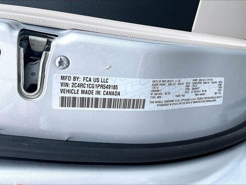Used 2023 Chrysler Voyager LX FWD image 3