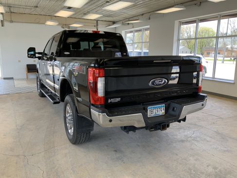 Used 2017 Ford F350 Lariat w/ Lariat Ultimate Package AWD/4WD image 8