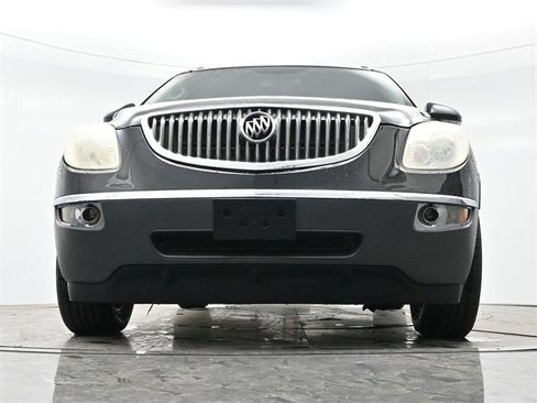 Used 2011 Buick Enclave CXL image 10