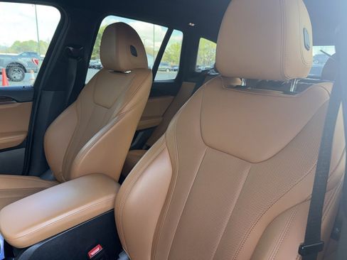 Used 2022 BMW X3 sDrive30i w/ Convenience Package image 4
