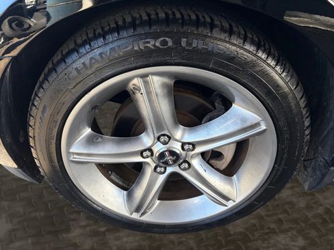 Used 2010 Ford Mustang GT image 28