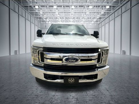 Used 2019 Ford F250 XL w/ STX Appearance Package AWD/4WD image 9