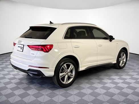 Used 2020 Audi Q3 2.0T Premium AWD/4WD image 9