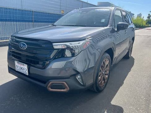 Used 2025 Subaru Forester Sport AWD/4WD image 9