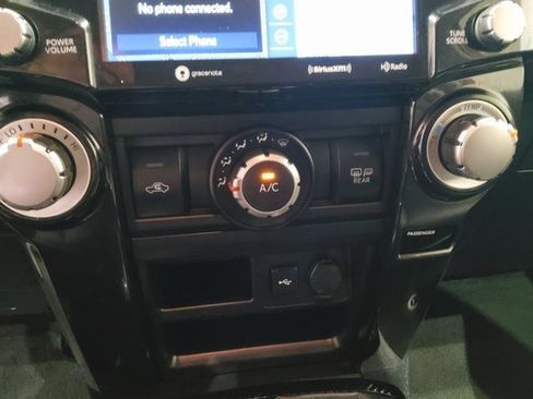 Used 2022 Toyota 4Runner TRD Off-Road Premium image 36