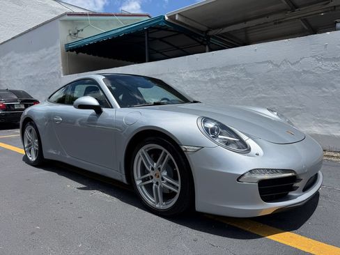 Used 2014 Porsche 911 Carrera RWD image 7