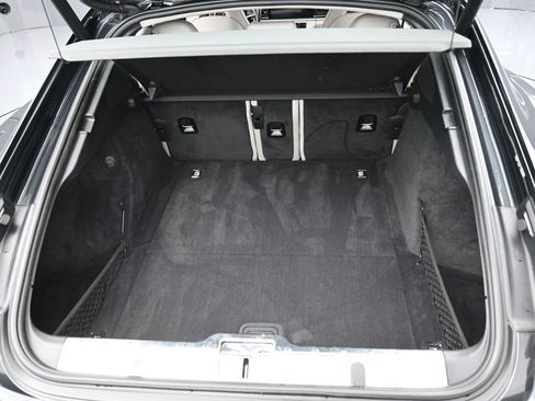 Certified 2018 Porsche Panamera 4S image 33