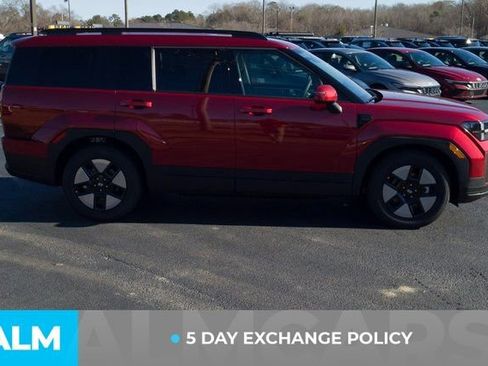 Used 2025 Hyundai Santa Fe SEL image 4