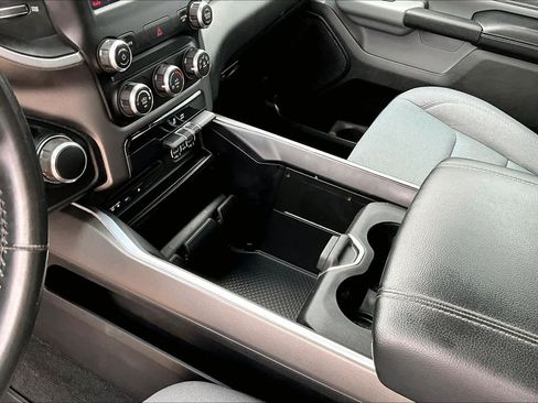 Used 2019 RAM 1500 Big Horn RWD image 15