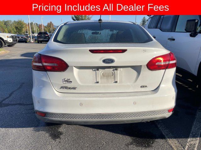 Used 2018 Ford Focus SEL FWD image 5
