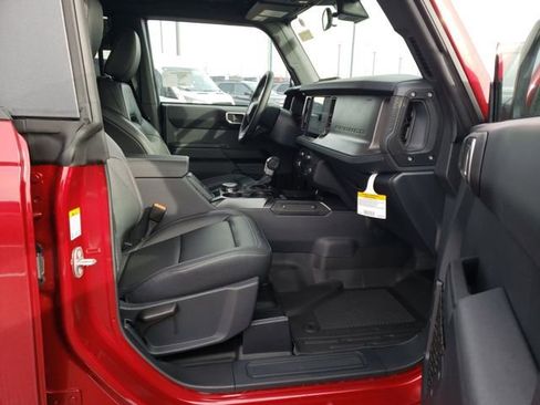 New 2025 Ford Bronco Big Bend w/ Black Appearance Package image 18