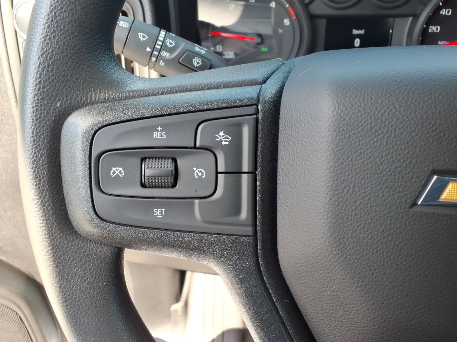 Used 2025 Chevrolet Silverado 2500 Custom w/ Custom Value Package AWD/4WD image 27