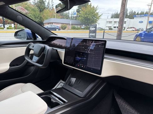 Used 2022 Tesla Model S Plaid AWD/4WD image 21