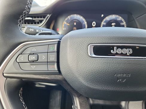 New 2026 Jeep Grand Cherokee Altitude AWD/4WD image 11