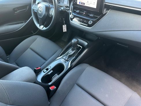 Used 2024 Toyota Corolla LE FWD image 18