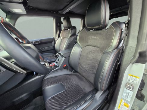 Used 2024 Ford Bronco Raptor w/ Interior Carbon Fiber Pack 6 AWD/4WD image 12