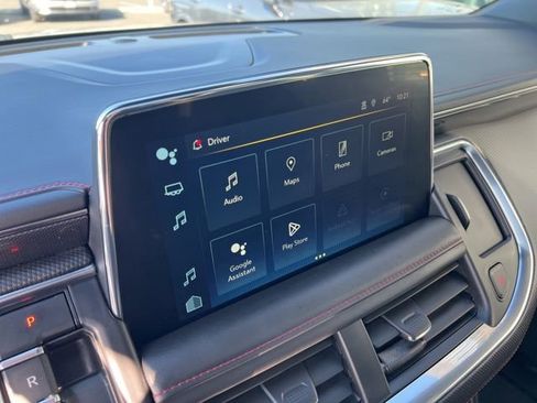 Used 2024 Chevrolet Suburban RST w/ Luxury Package image 10