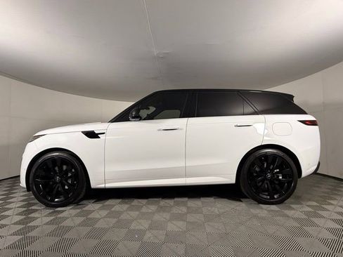New 2025 Land Rover Range Rover Sport Dynamic SE AWD/4WD image 3