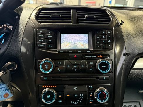 Used 2018 Ford Explorer 4WD Police Interceptor image 18