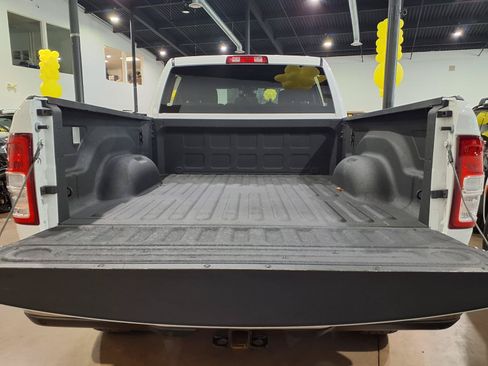 Used 2022 RAM 2500 Big Horn w/ Level A Equipment Group AWD/4WD image 11