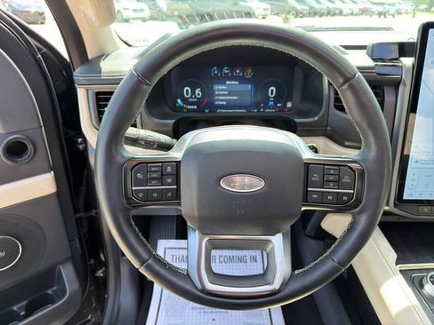 Used 2024 Ford Expedition Max Platinum AWD/4WD image 41