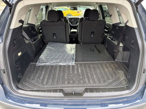 Certified 2025 Subaru Ascent Premium image 17