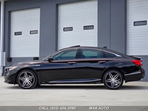 Used 2021 Honda Accord Touring image 5