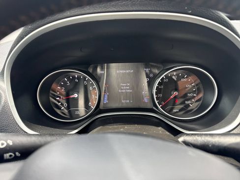 Used 2020 Jeep Compass Limited AWD/4WD image 30