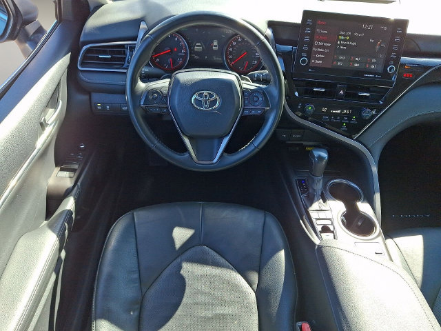Used 2024 Toyota Camry XSE FWD image 11